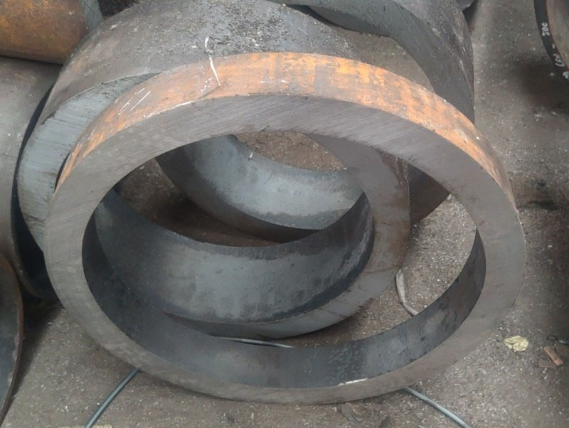 大庆35CrMo无缝钢管切割加工